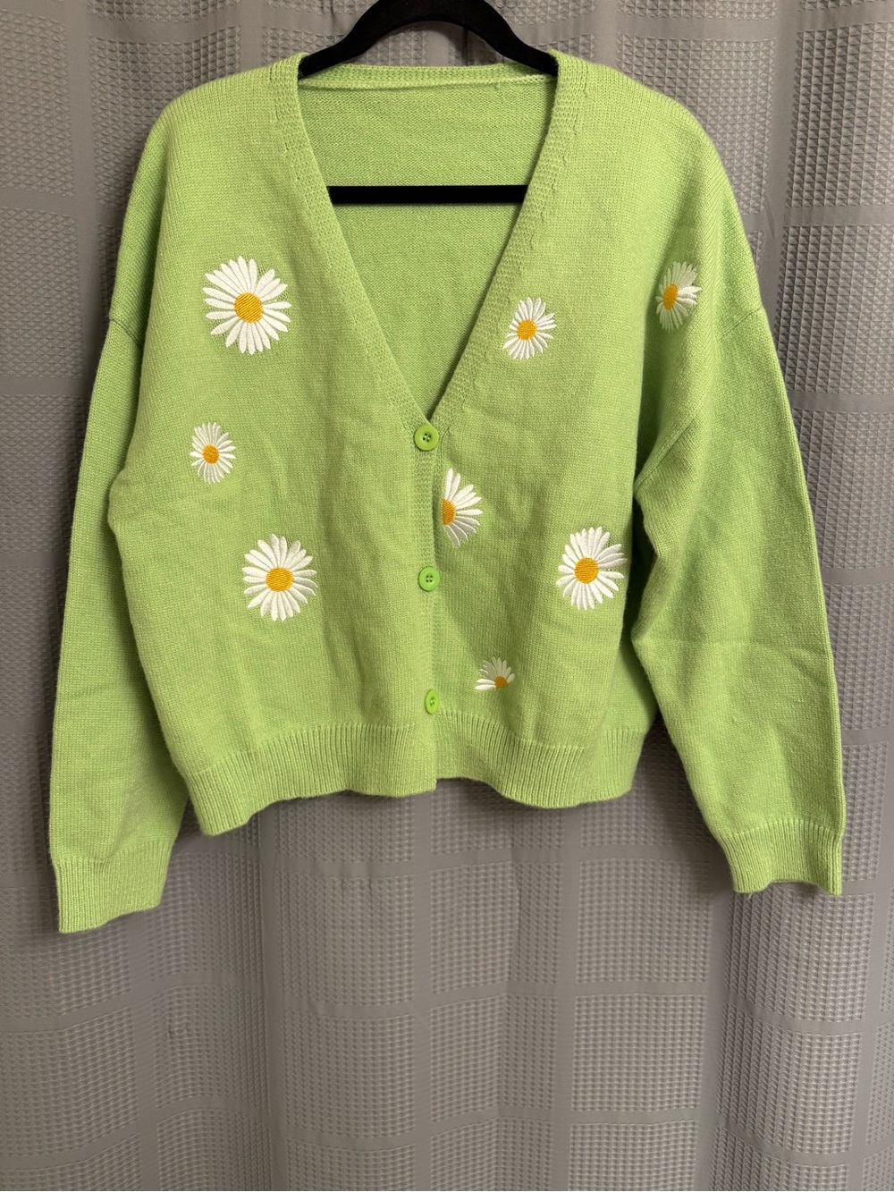 Knit 90’s & Y2K Inspired V-Neck Cropped Oversized Daisy Print Sweater